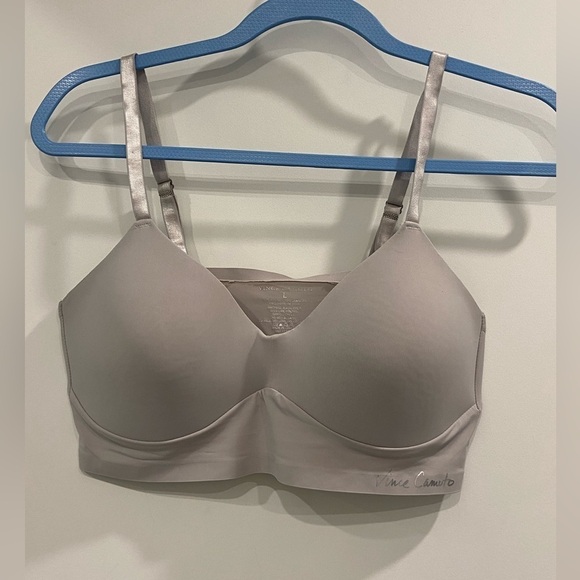 Size Large Vince Camuto Light Grey Spandex Bralette - Picture 1 of 7